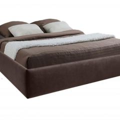 Кровать Подиум с ПМ 1400 (экокожа коричневая) в Нытве - nytva.mebel24.online | фото 1
